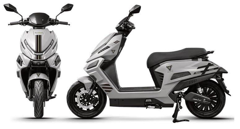 akeva Nexa in Silver